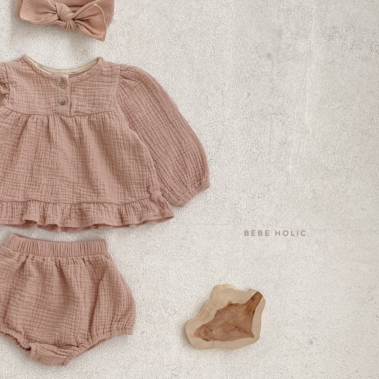 BEBE HOLIC - Korean Children Fashion - #Kfashion4kids - Two Button Blouse Bloomer Set - 4