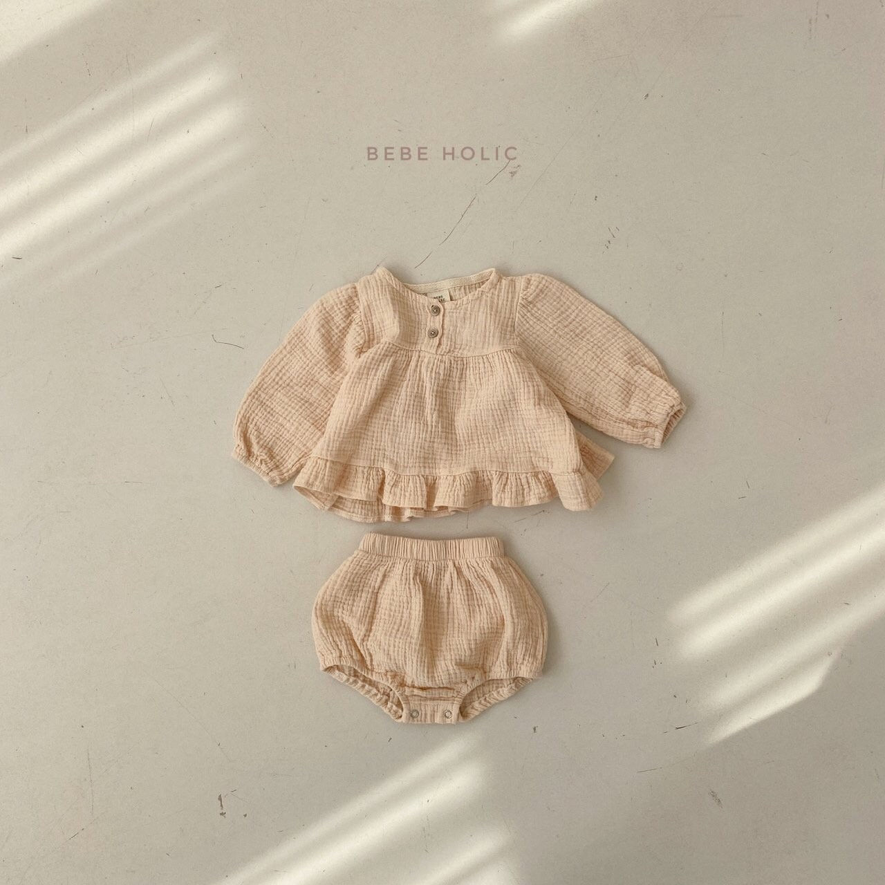 BEBE HOLIC - Korean Children Fashion - #Kfashion4kids - Two Button Blouse Bloomer Set - 7