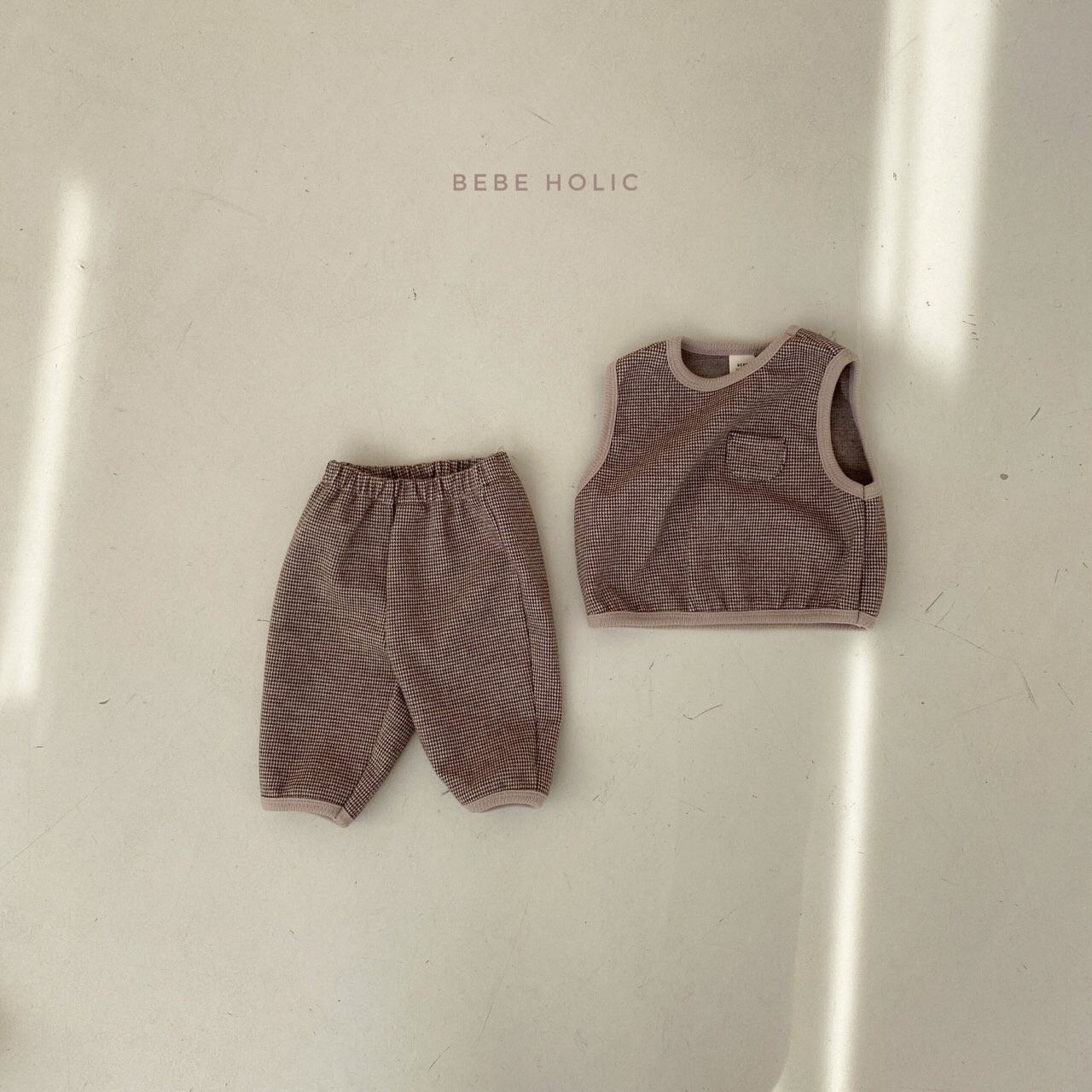 BEBE HOLIC - Korean Children Fashion - #Kfashion4kids - Mono Vest Slacks Set - 10