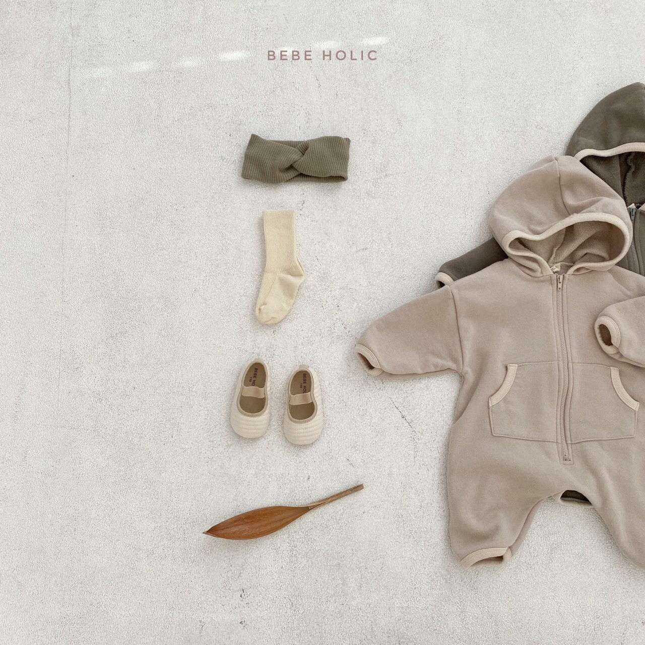 BEBE HOLIC - Korean Children Fashion - #Kfashion4kids - Wind Jumpsuit - 2