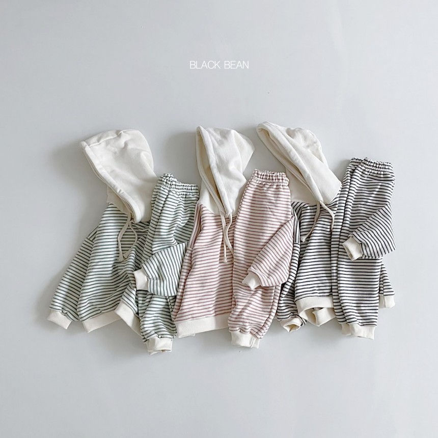 BLACK BEAN - Korean Children Fashion - #Kfashion4kids - Crayon Top Bottom Set