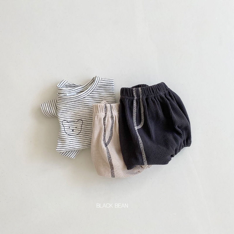 BLACK BEAN - Korean Children Fashion - #Kfashion4kids - Bebe Waffle Top Bloomer Set