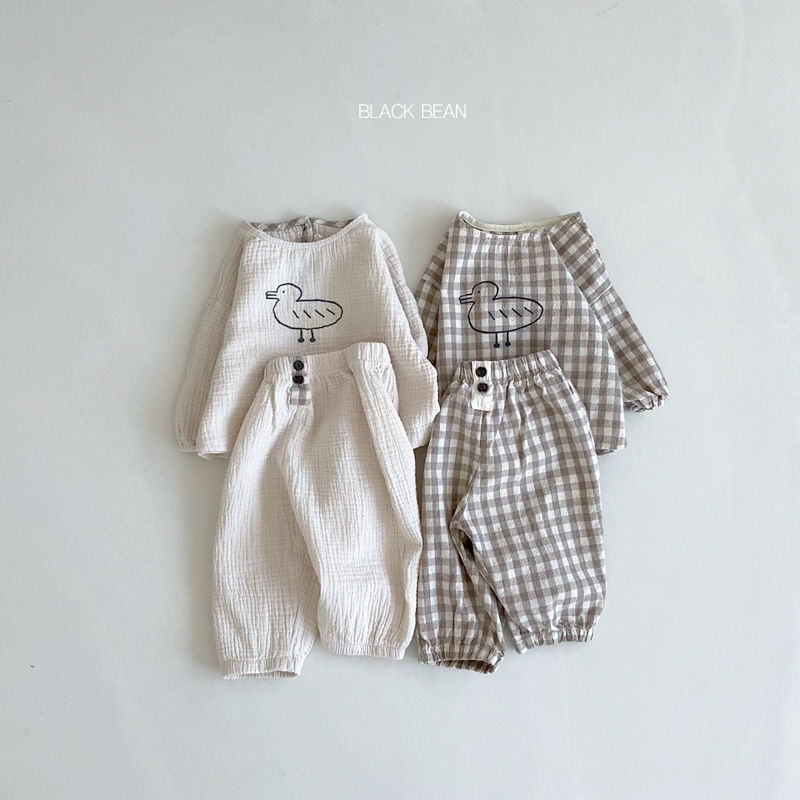 BLACK BEAN - Korean Children Fashion - #Kfashion4kids - Bian Top Bottom Set