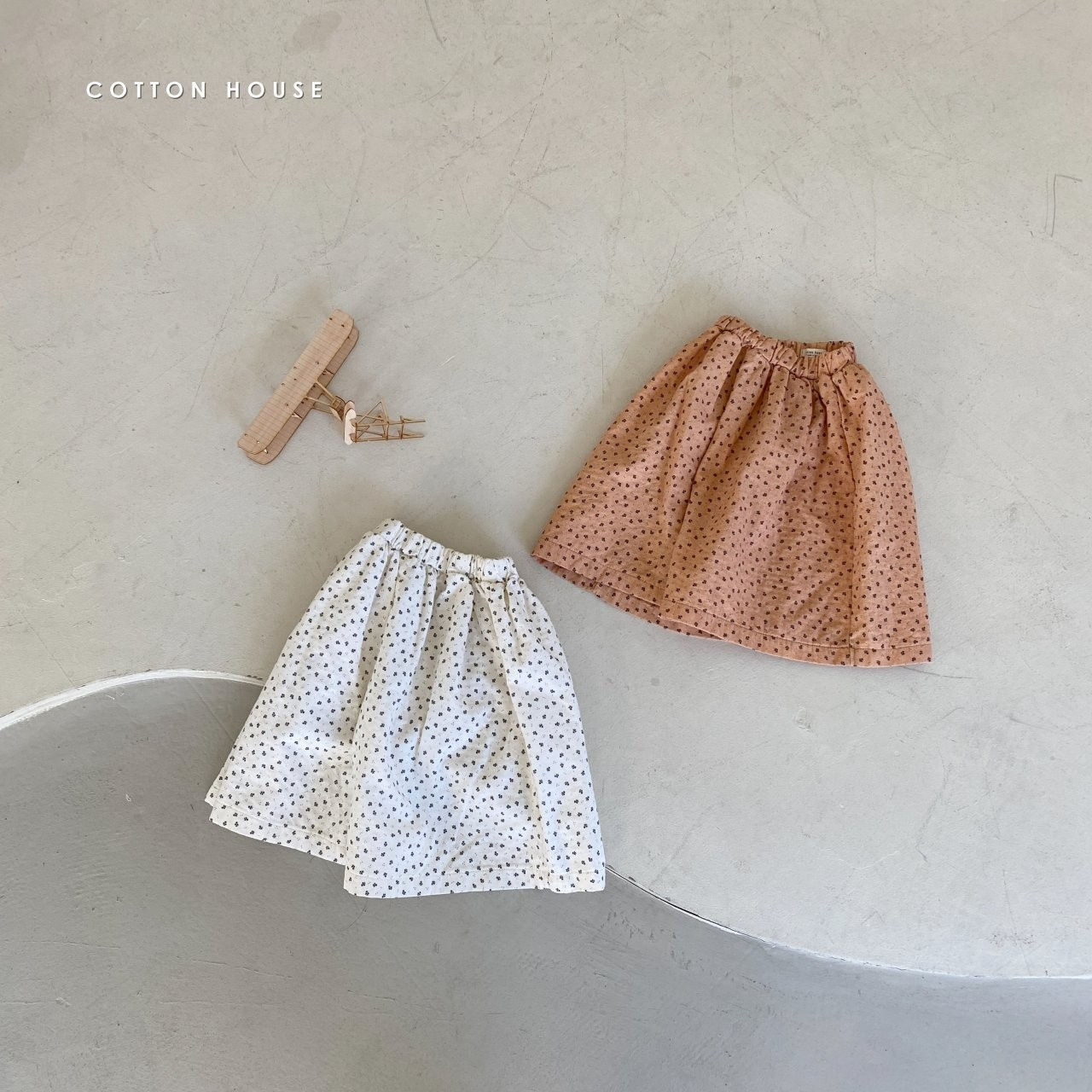 COTTON HOUSE - Korean Children Fashion - #Kfashion4kids - Midi Floral Wide Pants