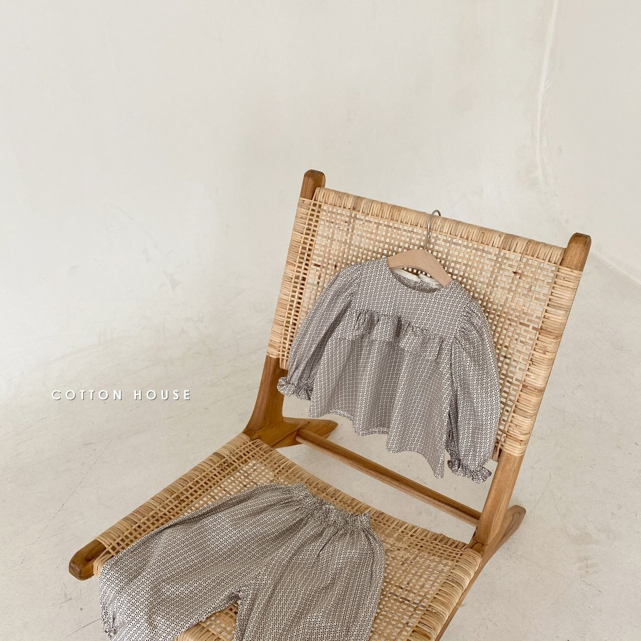 COTTON HOUSE - Korean Children Fashion - #Kfashion4kids - Fril Top Bottom Set - 10