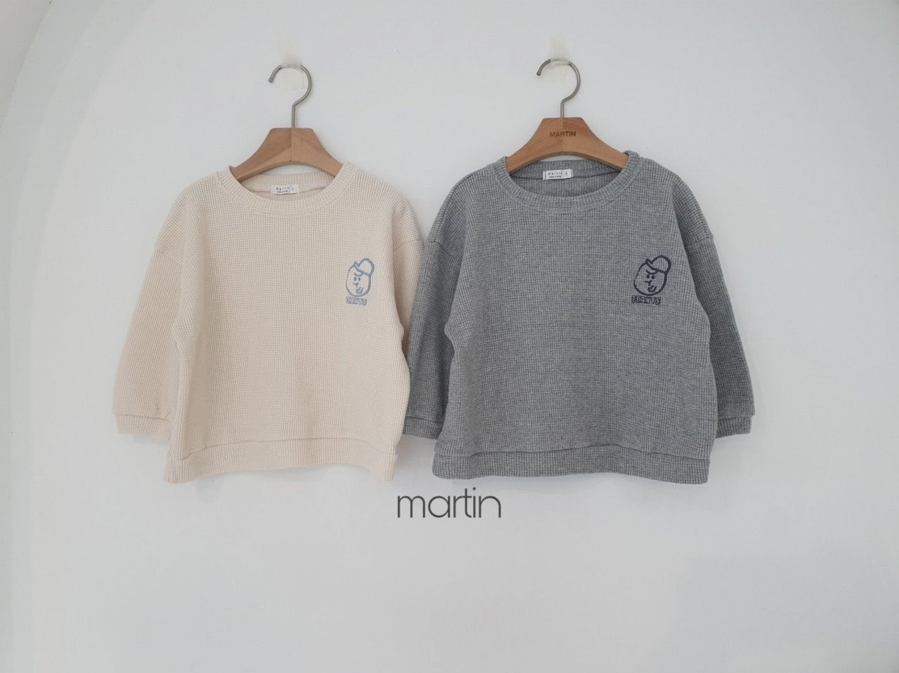 MARTIN - Korean Children Fashion - #Kfashion4kids - Waffle Embroidery Sweatshirt - 2