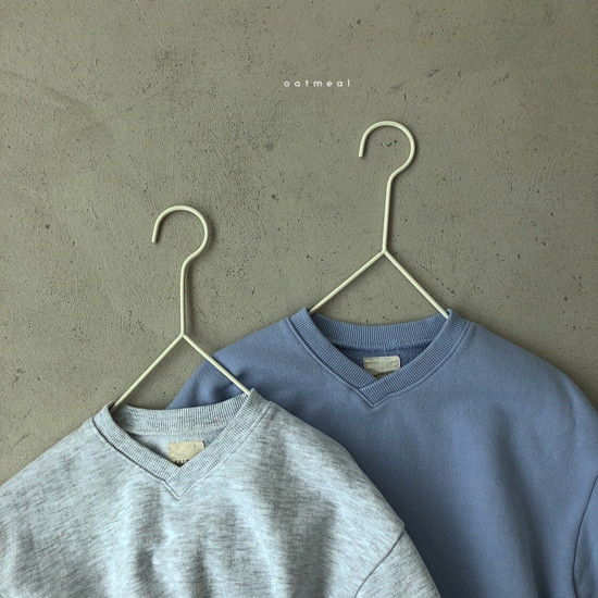 OATMEAL - Korean Children Fashion - #Kfashion4kids - Cotton V Sweatshirt