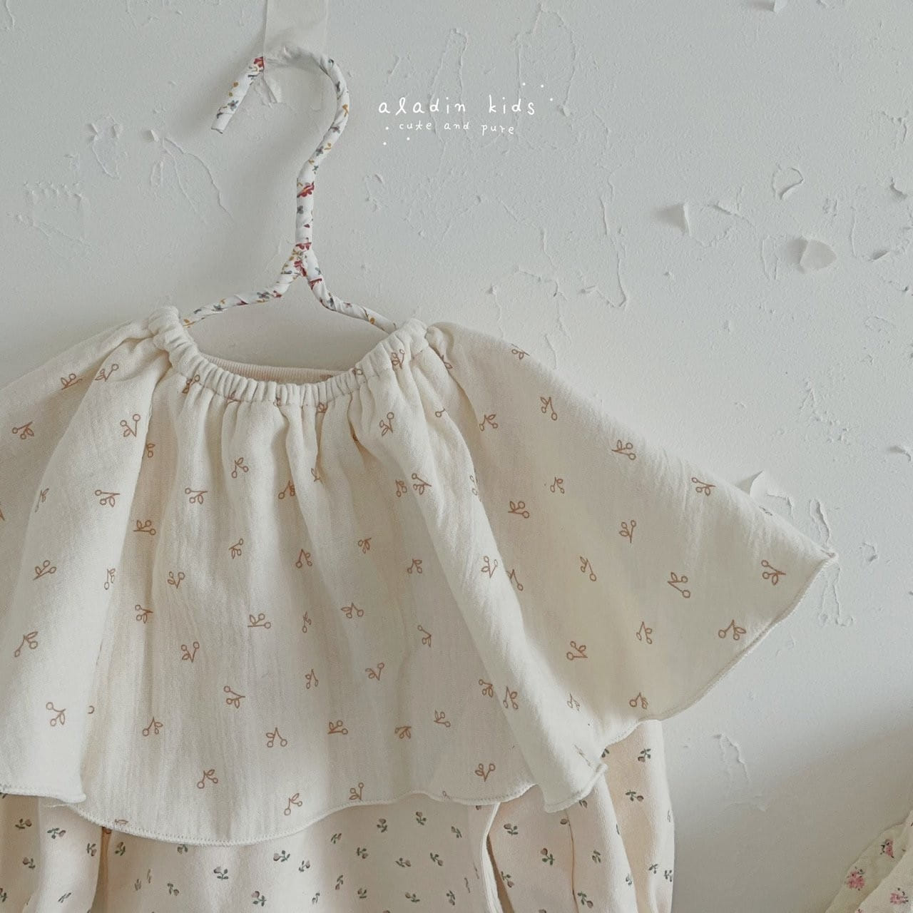 ALADIN - Korean Children Fashion - #Kfashion4kids - Everyday Bib - 2