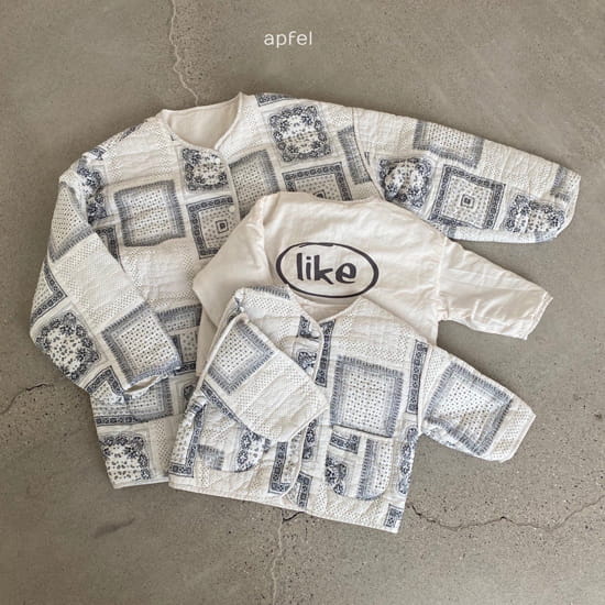 APFEL - Korean Children Fashion - #Kfashion4kids - Mom Paisley Like Double-side Jumper