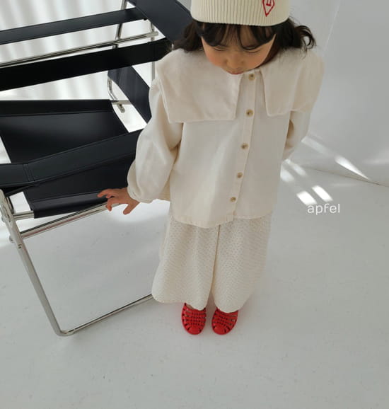 APFEL - Korean Children Fashion - #Kfashion4kids - Wide Collar Button Blouse - 2