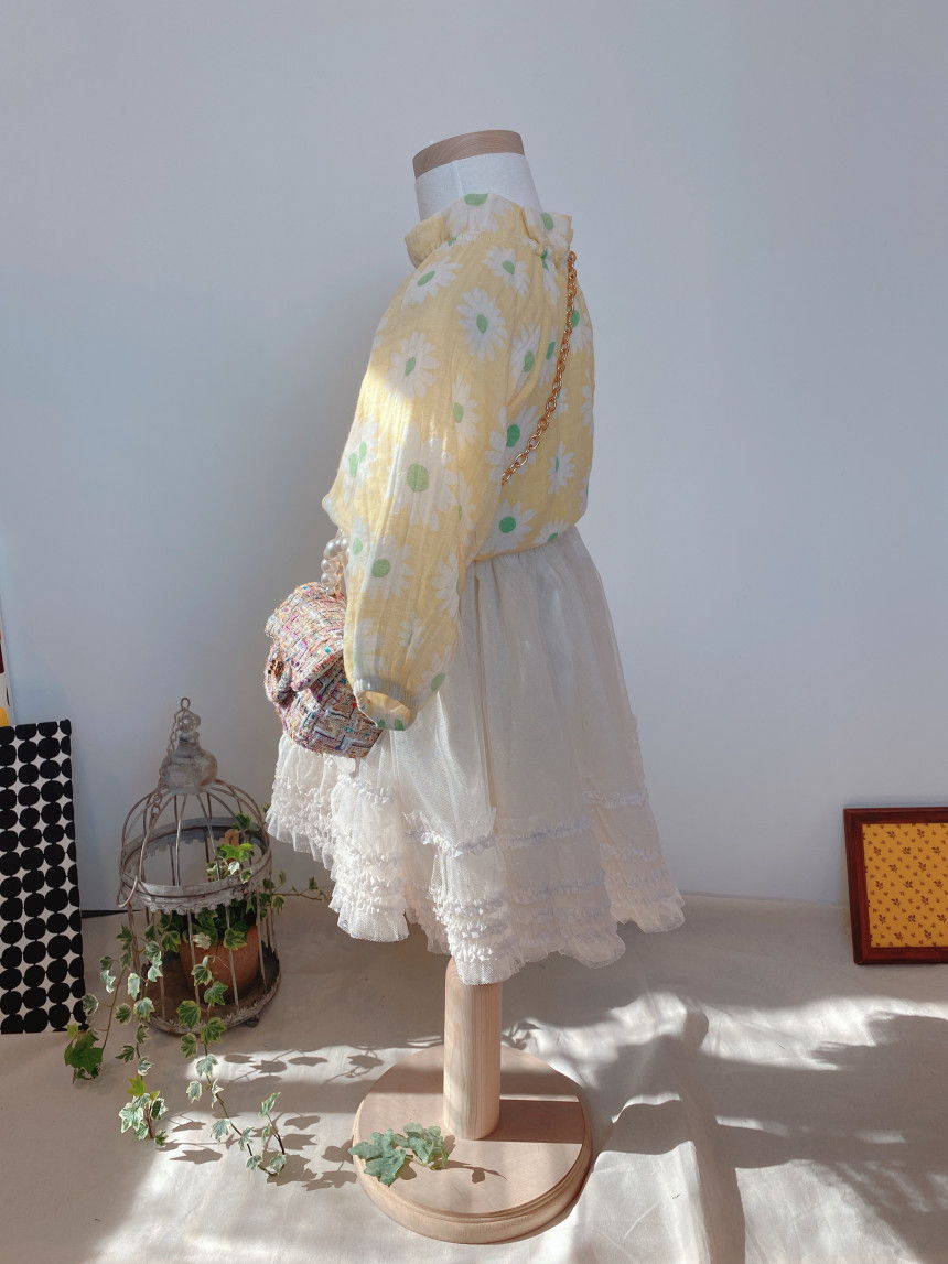 EEPPLE - Korean Children Fashion - #Kfashion4kids - Flower Neck Blouse - 3