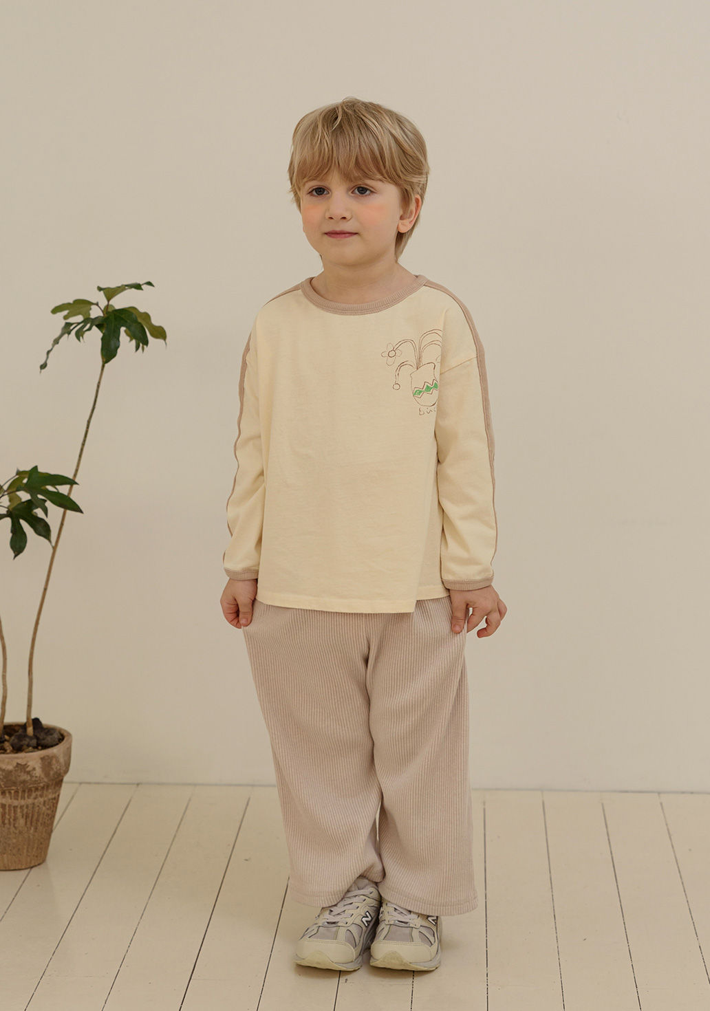 MAMANOTA - Korean Children Fashion - #Kfashion4kids - Pintuck Point Pants - 2