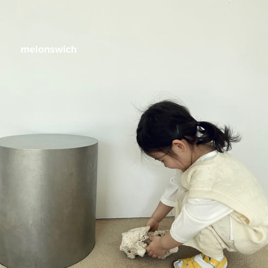 MELON SWITCH - Korean Children Fashion - #Kfashion4kids - Cream Knit Top Bottom Set - 4