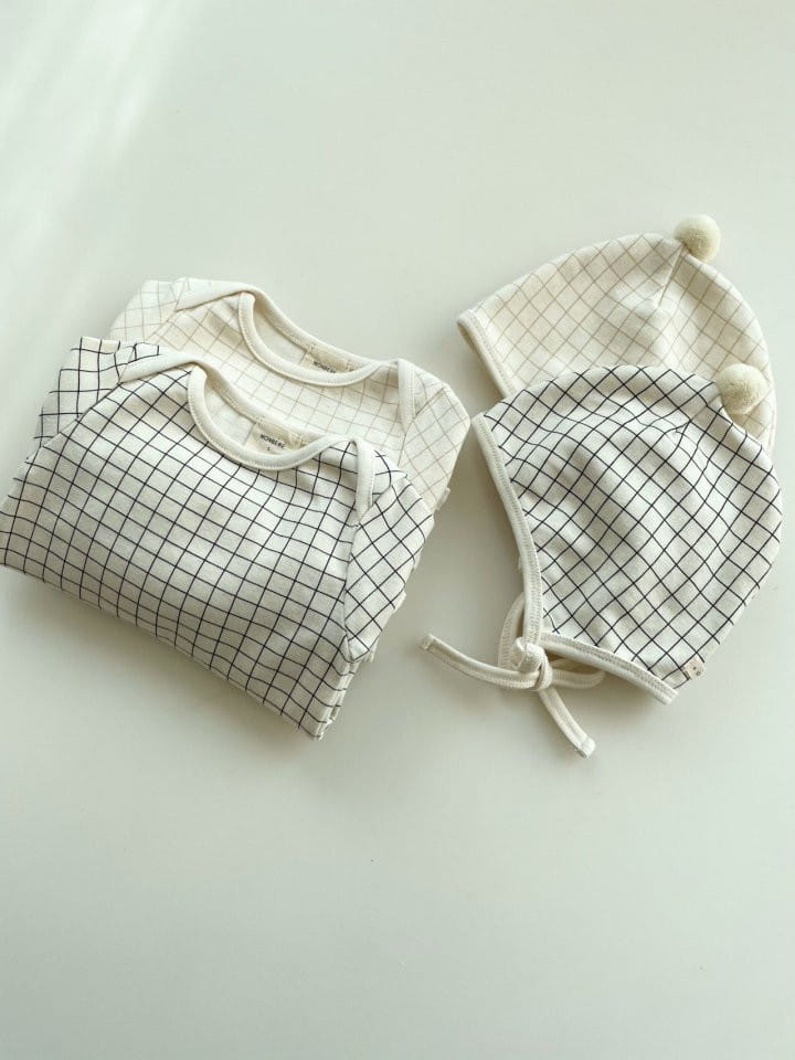 MONBEBE - Korean Children Fashion - #Kfashion4kids - Pin Bodysuit with Bonnet - 11