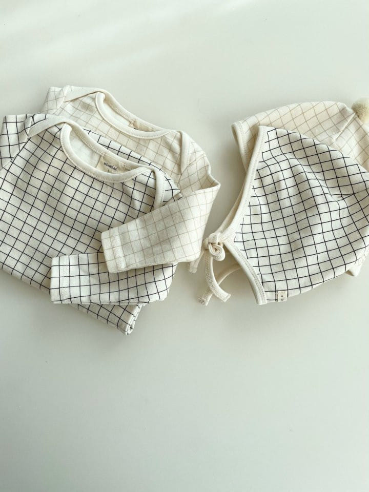 MONBEBE - Korean Children Fashion - #Kfashion4kids - Pin Bodysuit with Bonnet - 9