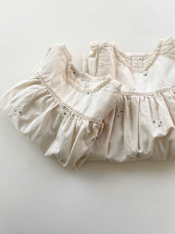 MONBEBE - Korean Children Fashion - #Kfashion4kids - Embroidery Rococo Bodysuit - 10