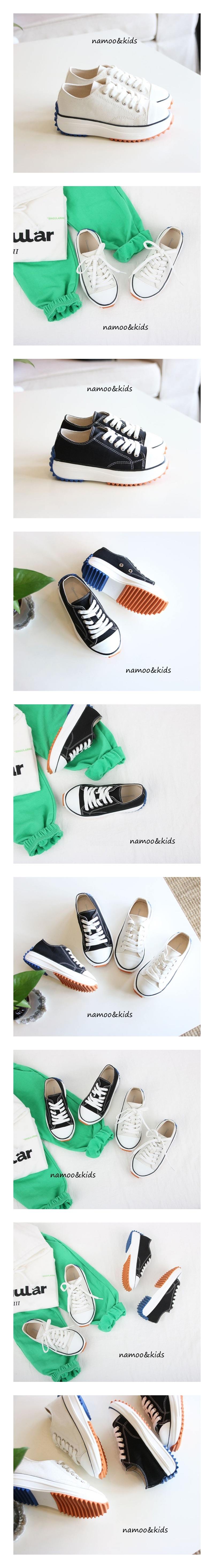 NAMOO & KIDS - Korean Children Fashion - #Kfashion4kids - Star Low Sneakers