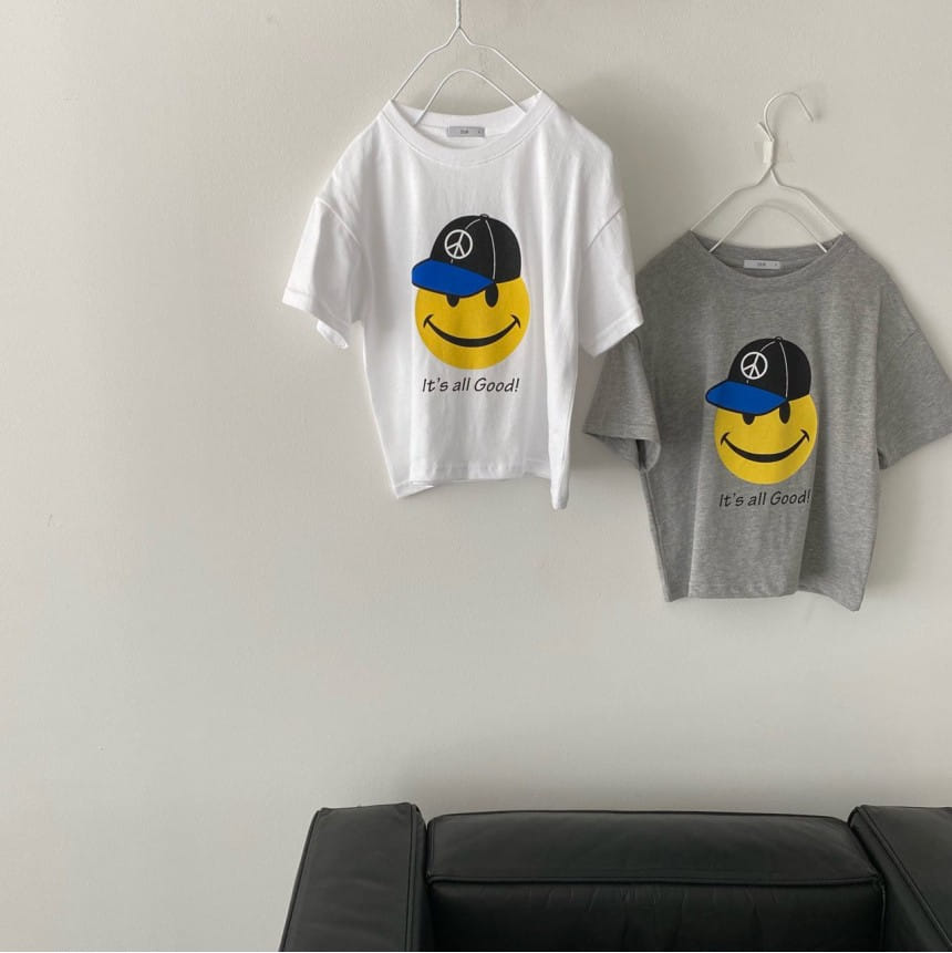 OUR - Korean Children Fashion - #Kfashion4kids - Peace Smile Tee