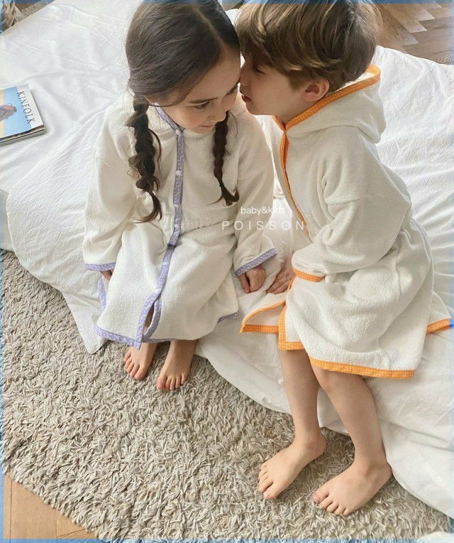 POISSON - Korean Children Fashion - #Kfashion4kids - Grip Bath Gown