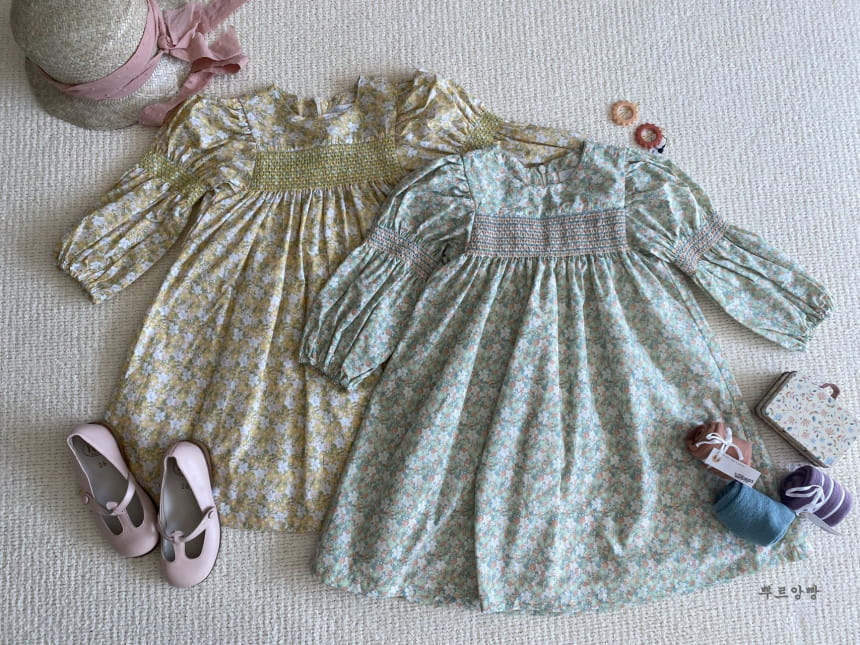 POURENFANT - Korean Children Fashion - #Kfashion4kids - Shirley Smocked One-piece - 8