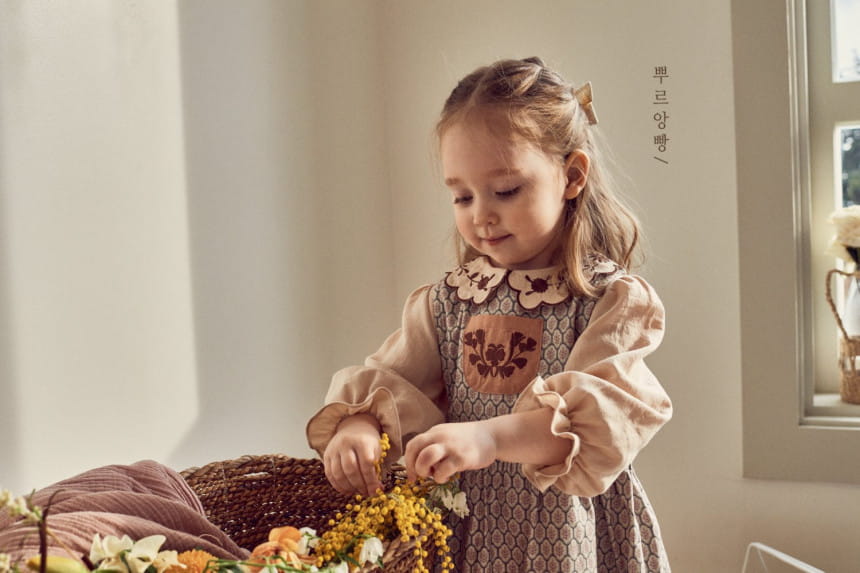 POURENFANT - Korean Children Fashion - #Kfashion4kids - Agnes Embroidery Blouse - 5