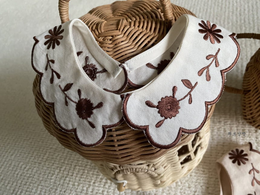 POURENFANT - Korean Children Fashion - #Kfashion4kids - Amelie Embroidery Collar - 7