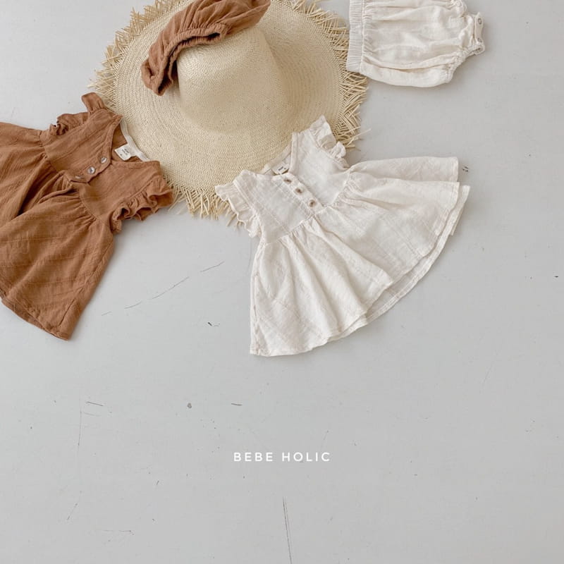 BEBE HOLIC - Korean Children Fashion - #Kfashion4kids - Petti Frill Blouse Bloomer Set