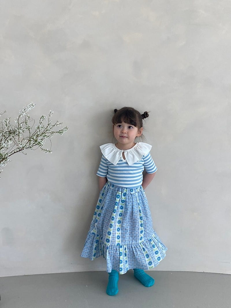 GREEN TOMATO - Korean Children Fashion - #Kfashion4kids - Stripes Frill Tee - 6