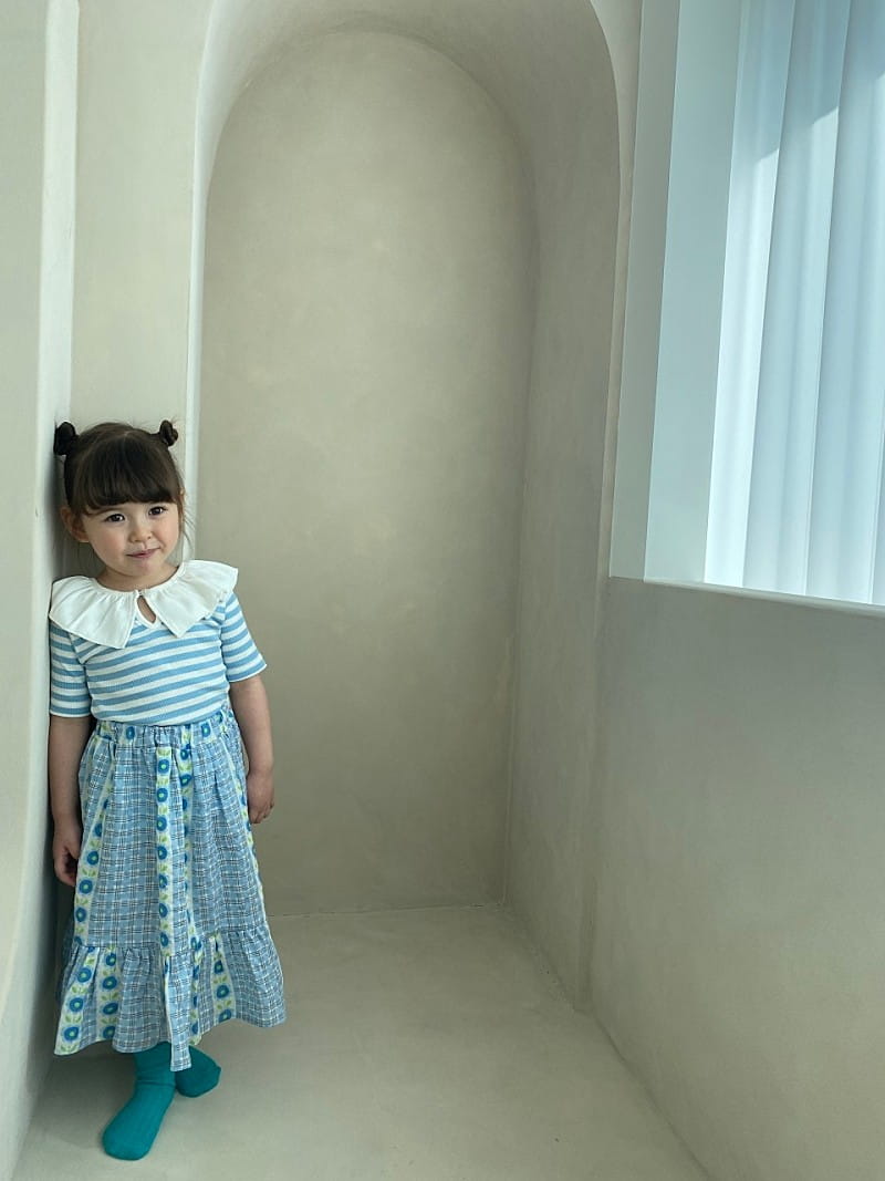GREEN TOMATO - Korean Children Fashion - #Kfashion4kids - Stripes Frill Tee - 8