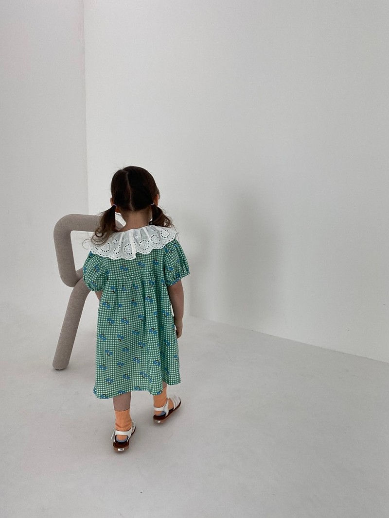 GREEN TOMATO - Korean Children Fashion - #Kfashion4kids - Lace Flower One-piece - 4
