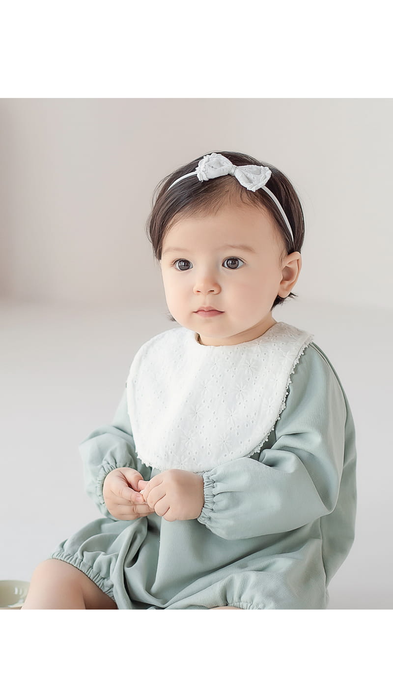 HAPPY PRINCE - Korean Children Fashion - #Kfashion4kids - Loshua Bib Hairband Set
