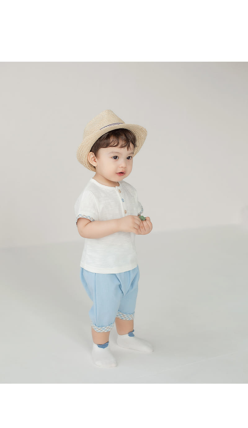 HAPPY PRINCE - Korean Children Fashion - #Kfashion4kids - Hoi Top Bottom Set