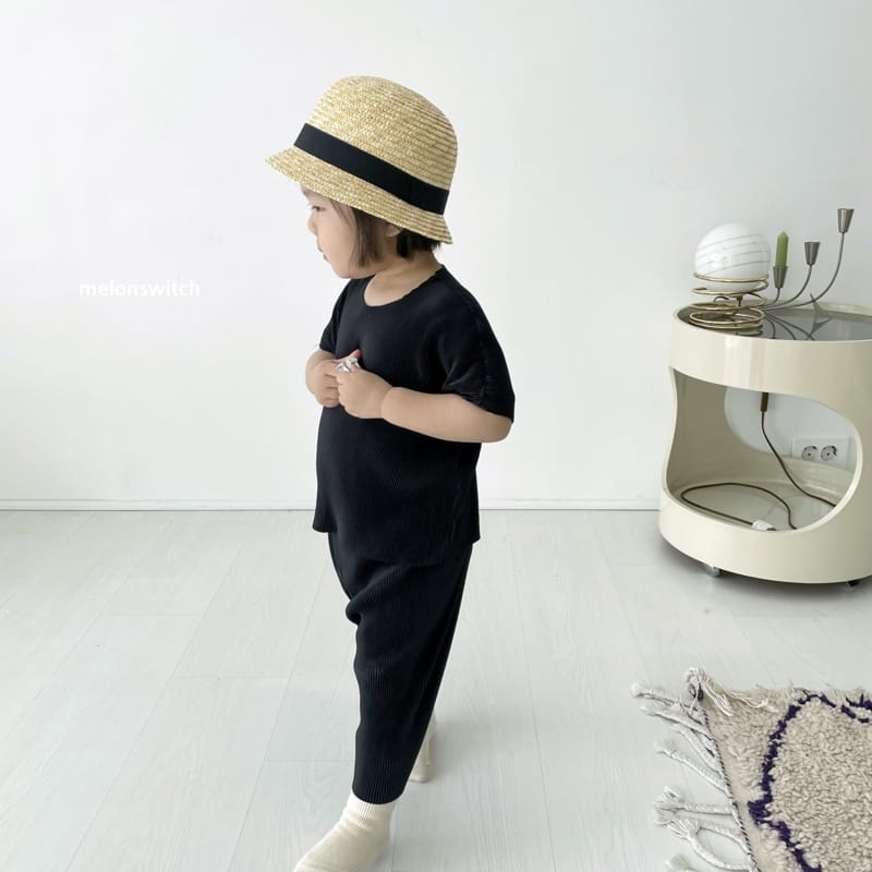MELON SWITCH - Korean Children Fashion - #Kfashion4kids - Vivid Pleats Top Bottom Set