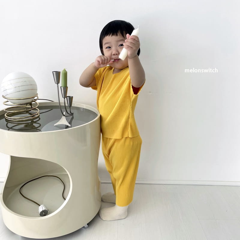 MELON SWITCH - Korean Children Fashion - #Kfashion4kids - Vivid Pleats Top Bottom Set - 6