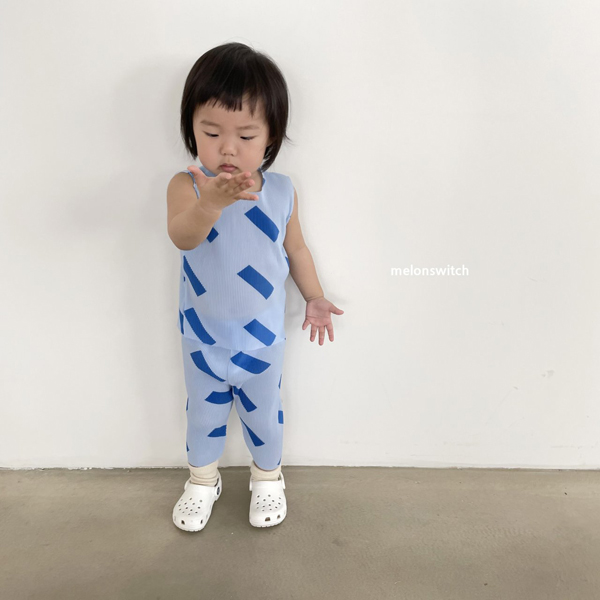 MELON SWITCH - Korean Children Fashion - #Kfashion4kids - Watermelon Shoes Pleats Top Bottom Set - 4