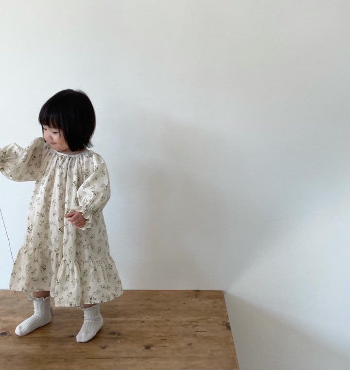 MONBEBE - Korean Children Fashion - #Kfashion4kids - Mini Rose One-piece - 2