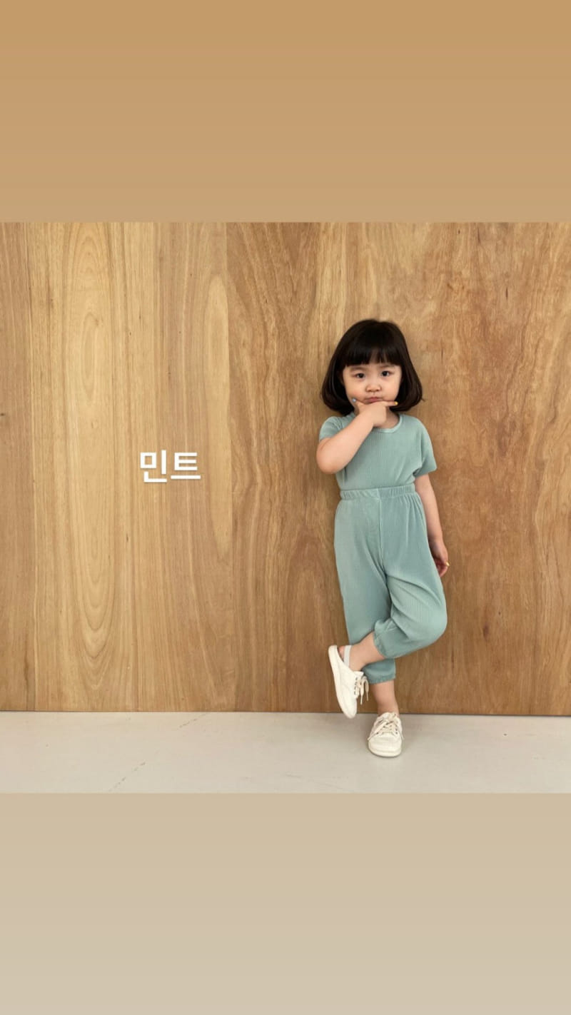 ONLY.U - Korean Children Fashion - #Kfashion4kids - Pleats Top Bottom Set - 2