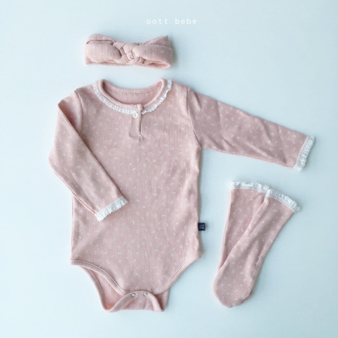 OOTT BEBE - Korean Children Fashion - #Kfashion4kids - Pretty Bodysuit Hairband Socks Set