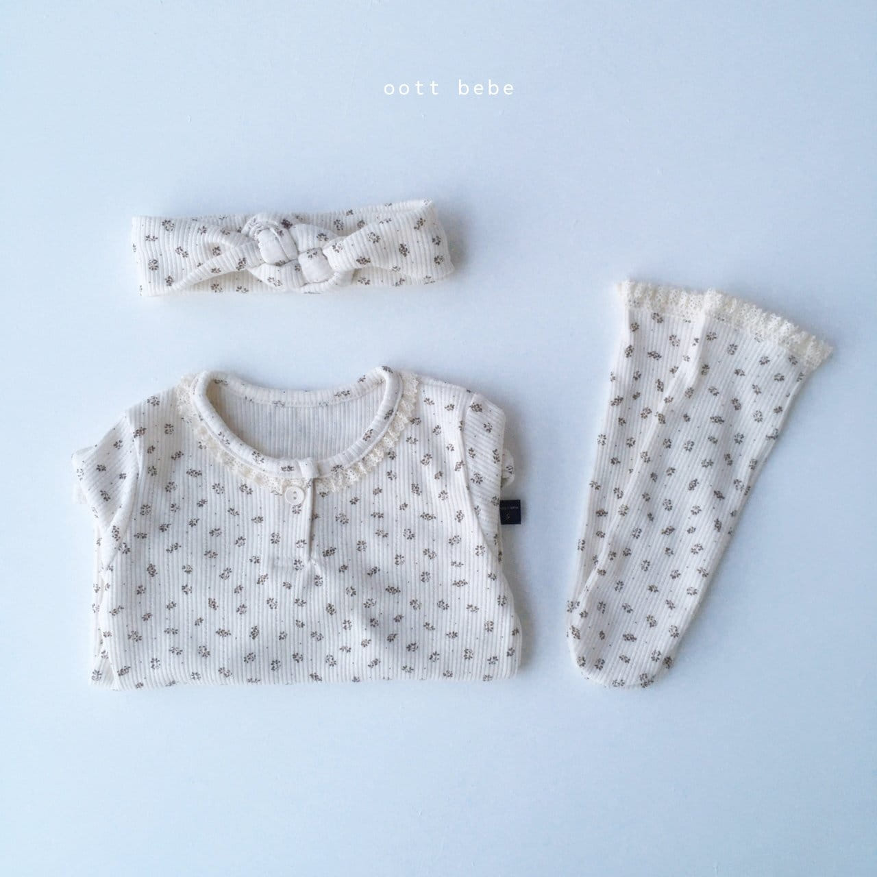 OOTT BEBE - Korean Children Fashion - #Kfashion4kids - Pretty Bodysuit Hairband Socks Set - 4