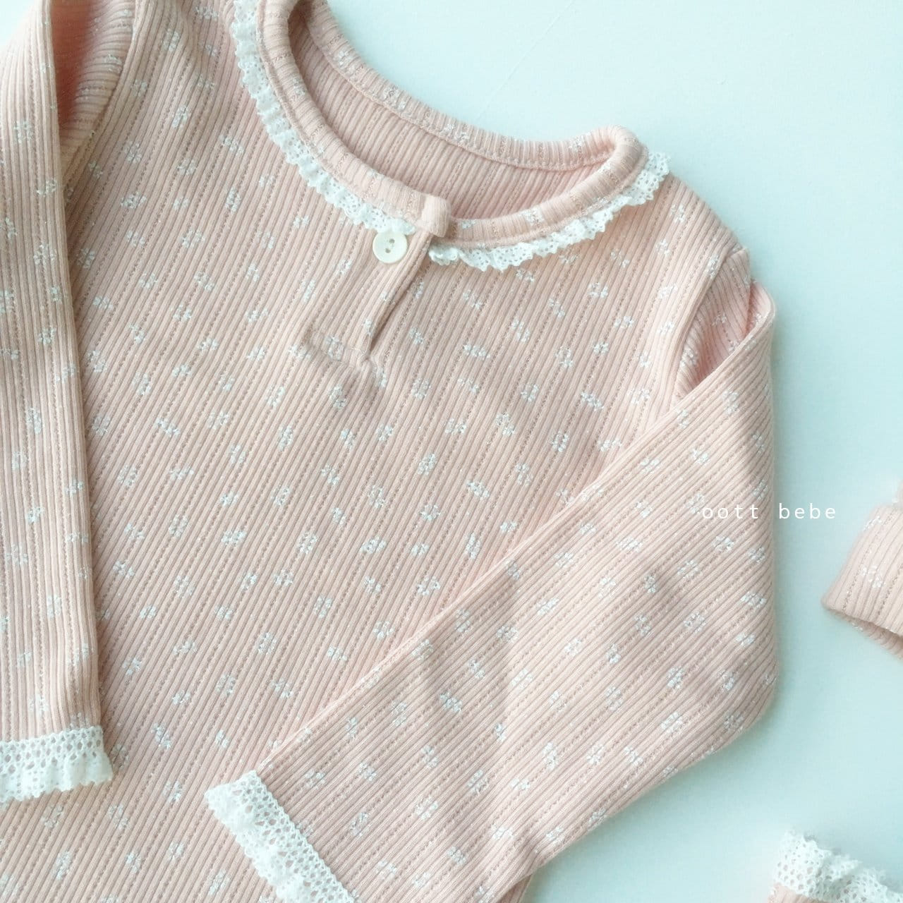 OOTT BEBE - Korean Children Fashion - #Kfashion4kids - Pretty Bodysuit Hairband Socks Set - 9