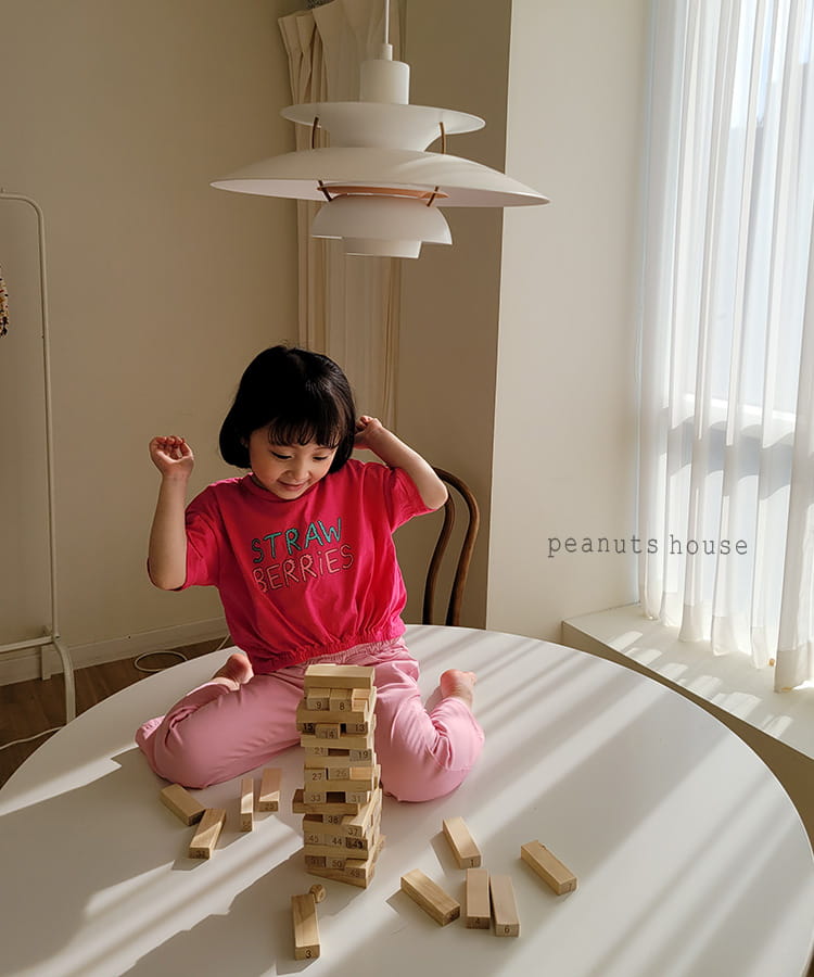 PEANUTS - Korean Children Fashion - #Kfashion4kids - Crop Tee - 10