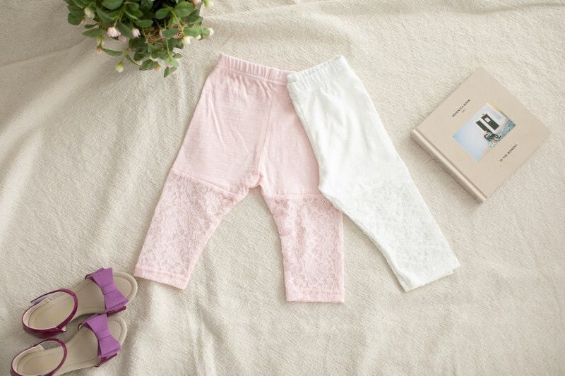 PUDDING - Korean Children Fashion - #Kfashion4kids - Half Lace Leggings - 2