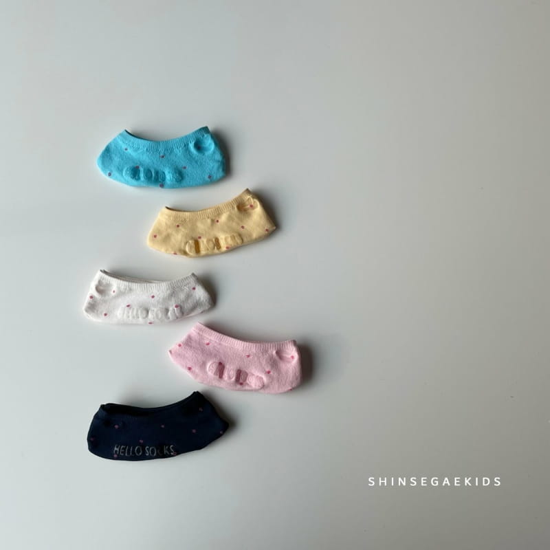 SHINSEAGE KIDS - Korean Children Fashion - #Kfashion4kids - Dot Magic Socks