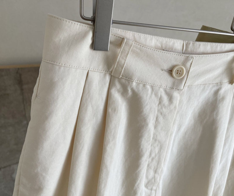AFTERGLOW - Korean Women Fashion - #Kfashion - Page Linen Short Pants - 6