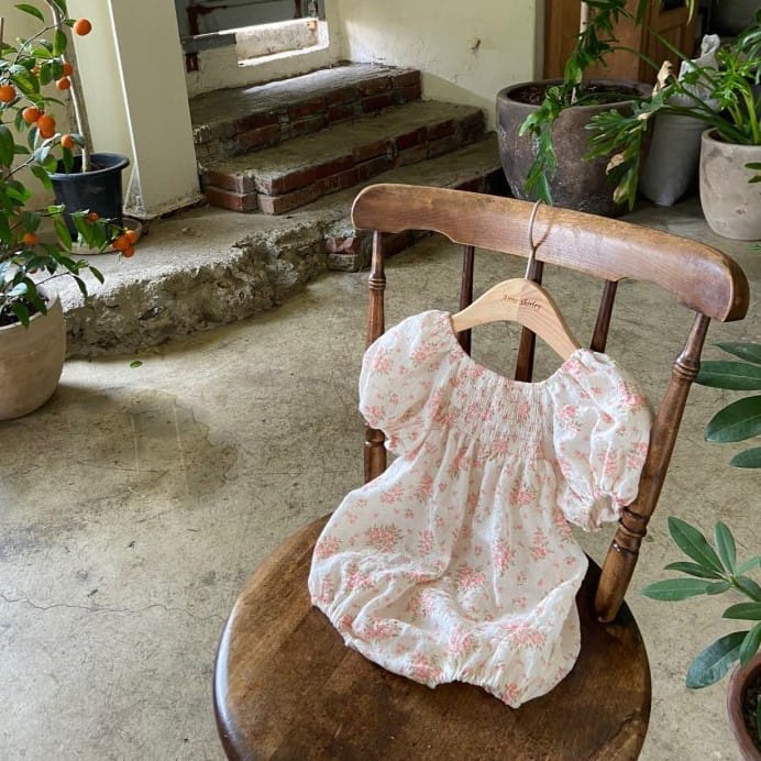 ANNE SHIRLEY - Korean Children Fashion - #Kfashion4kids - Lovely Smocked Bodysuit