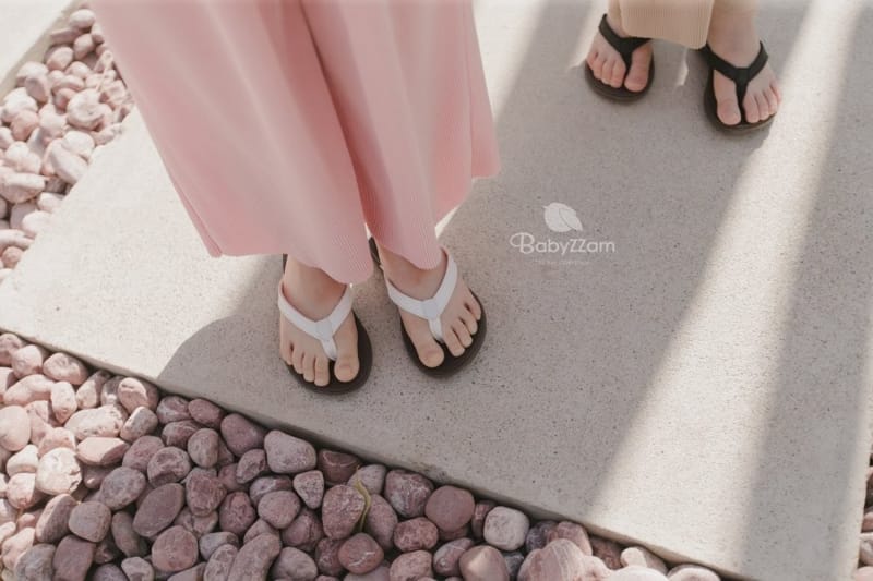 BABYZZAM - Korean Children Fashion - #Kfashion4kids - Sparrow Flip Flops - 3
