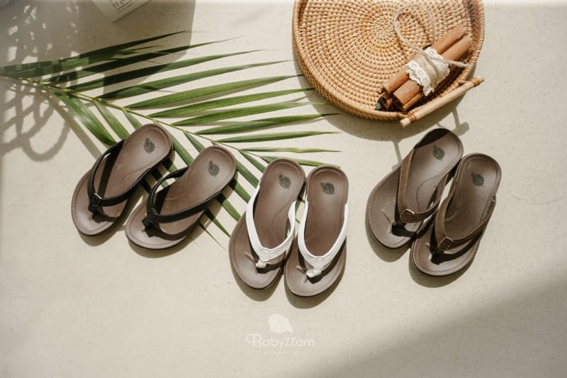 BABYZZAM - Korean Children Fashion - #Kfashion4kids - Sparrow Flip Flops - 4
