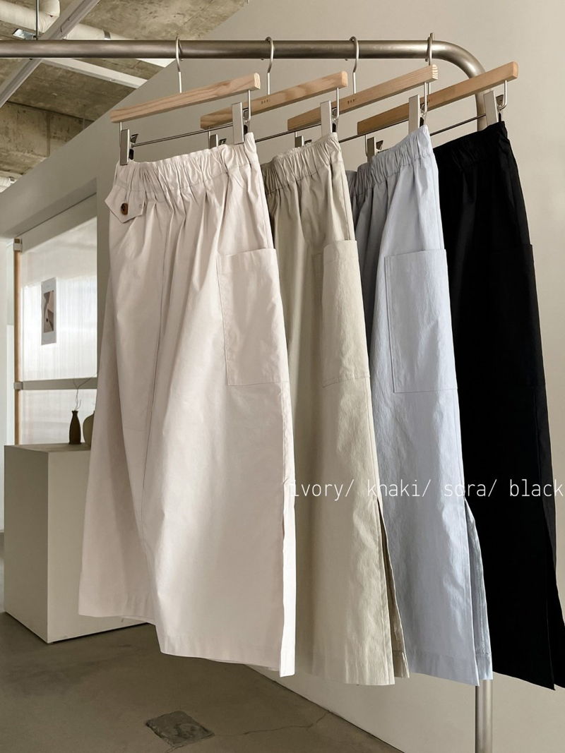 BARI - Korean Women Fashion - #Kfashion - Side Pocket Skirt