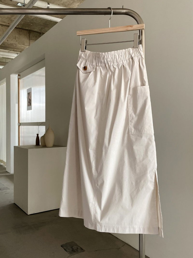 BARI - Korean Women Fashion - #Kfashion - Side Pocket Skirt - 2
