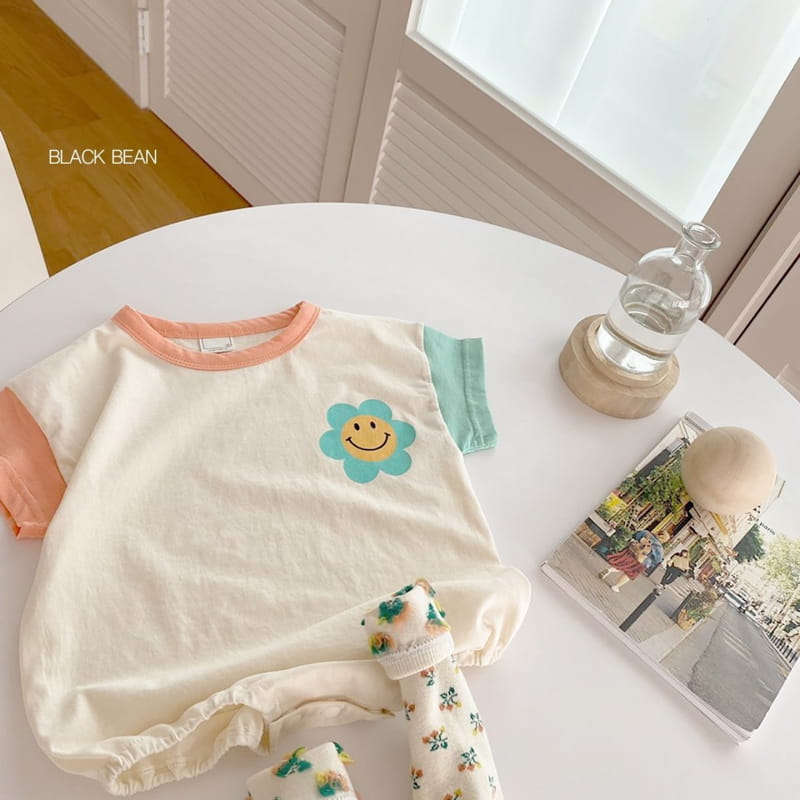BLACK BEAN - Korean Children Fashion - #Kfashion4kids - Flower Bodysuit